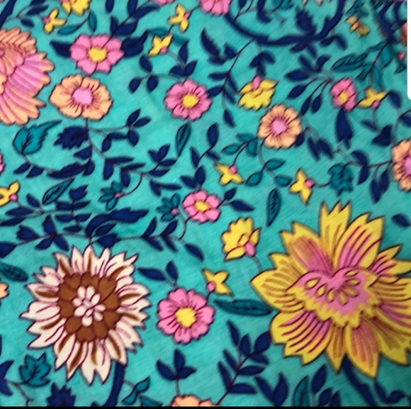 #21 ๐ฆ๐๏ธ๐๏ธGORGEOUS Bohemian Style Wrap Dressโผโฃ - Picture 2 of 2